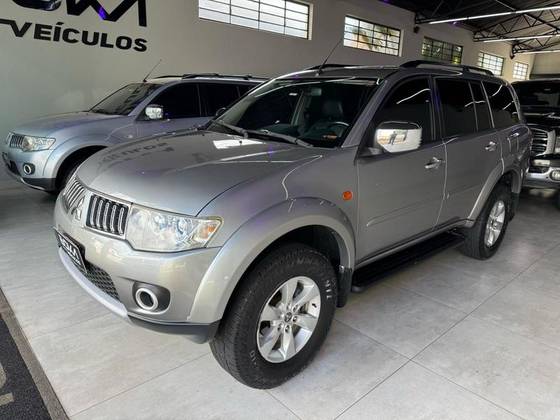 MITSUBISHI PAJERO DAKAR 2013