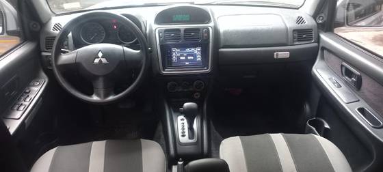 MITSUBISHI PAJERO TR4 2015