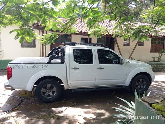 NISSAN FRONTIER 2012