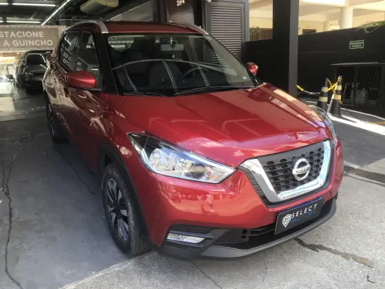 NISSAN KICKS 2021