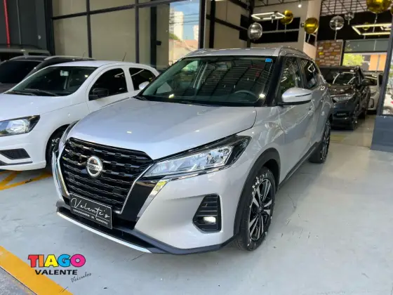 NISSAN KICKS 2022
