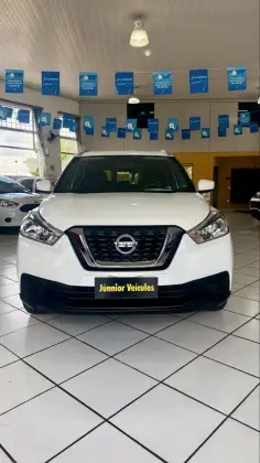 NISSAN KICKS 2018