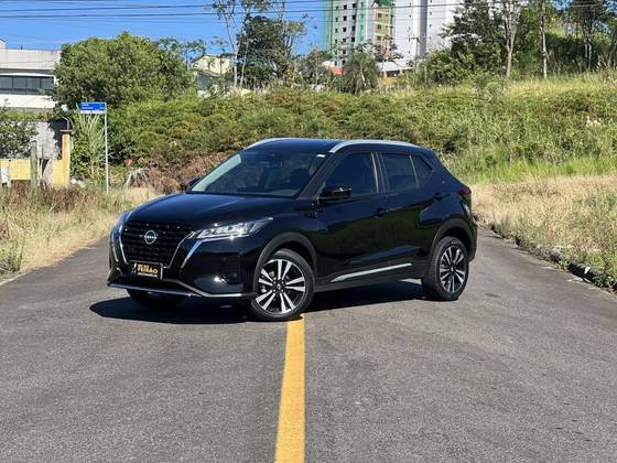 NISSAN KICKS 2023