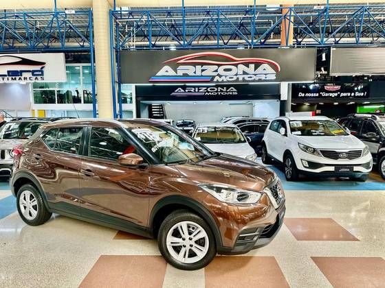 NISSAN KICKS 2018