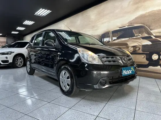 NISSAN LIVINA 2012