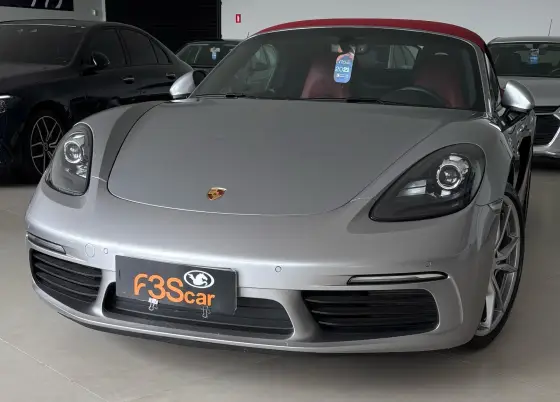 PORSCHE 718 2021