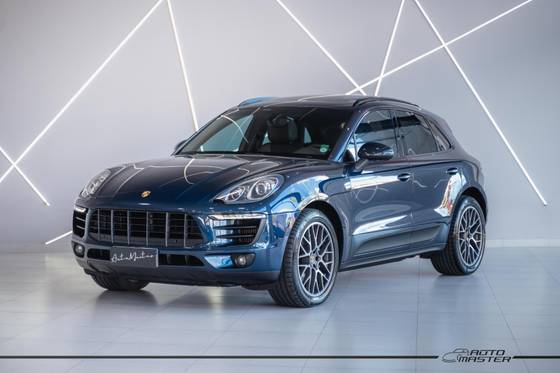 PORSCHE MACAN 2015