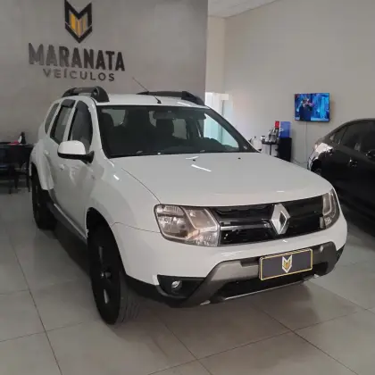 RENAULT DUSTER 2019