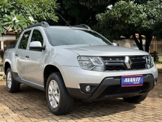 RENAULT DUSTER OROCH 2017