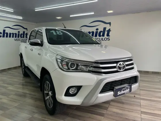 TOYOTA HILUX 2018