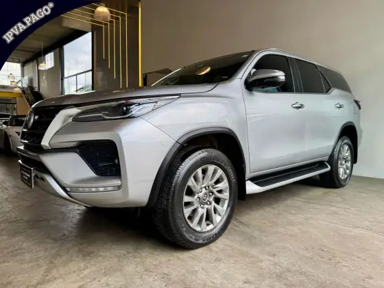 TOYOTA HILUX SW4 2022