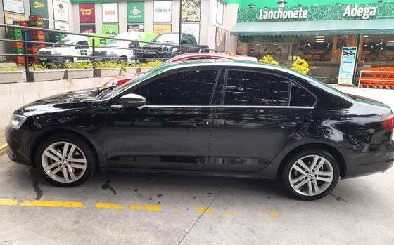 VOLKSWAGEN JETTA 2016