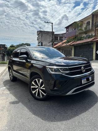 VOLKSWAGEN TAOS 2022