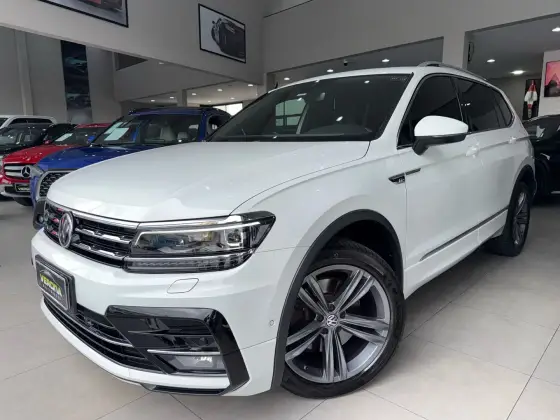 VOLKSWAGEN TIGUAN 2021