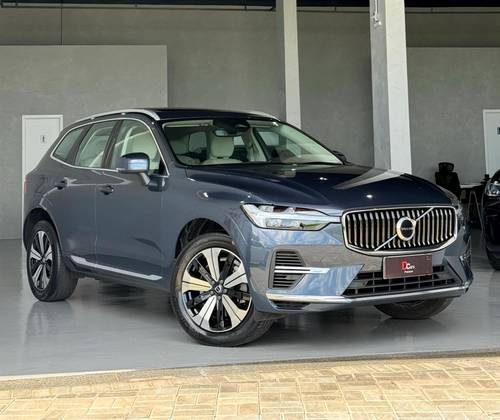 VOLVO XC60 2023