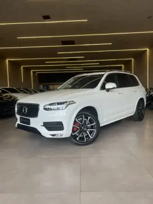 VOLVO XC90 2019