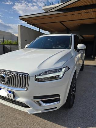 VOLVO XC90 2022