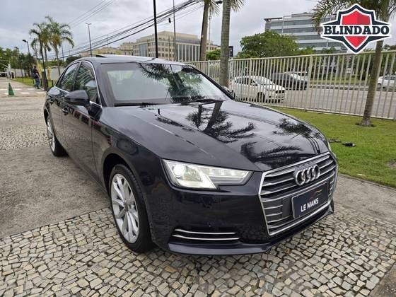 AUDI A4 2017