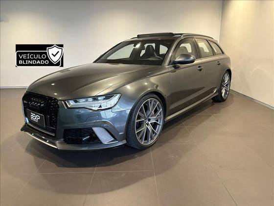 AUDI RS6 2018