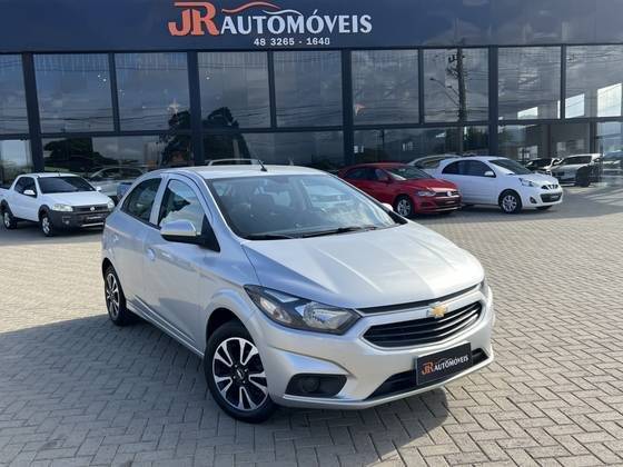 CHEVROLET ONIX 2018