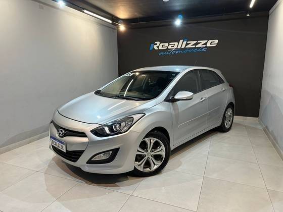 HYUNDAI I30 2015