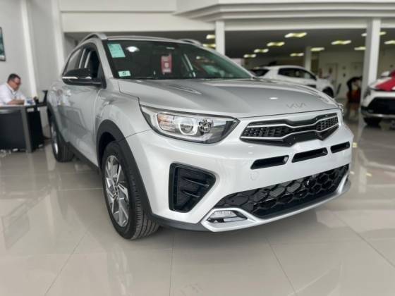 KIA STONIC 2025