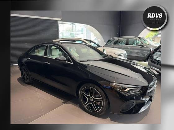 MERCEDES-BENZ CLA 200 2025