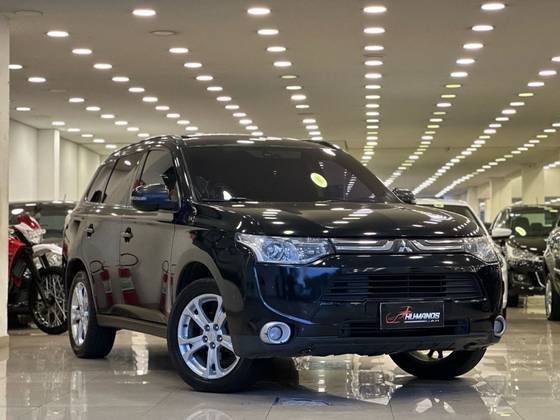 MITSUBISHI OUTLANDER 2014