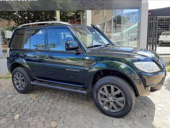 MITSUBISHI PAJERO TR4 2010