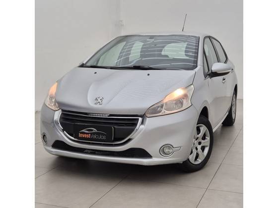 PEUGEOT 208 2014