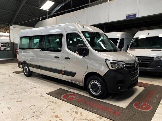 RENAULT MASTER 2025