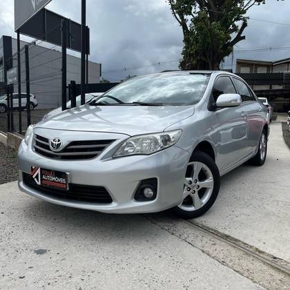 TOYOTA COROLLA 2013