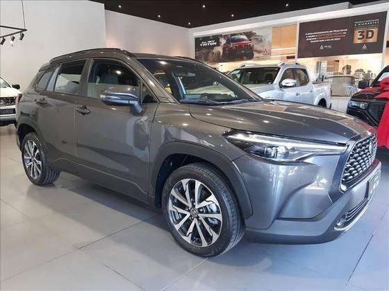 TOYOTA COROLLA CROSS 2024