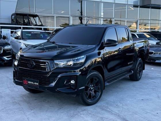 TOYOTA HILUX 2019