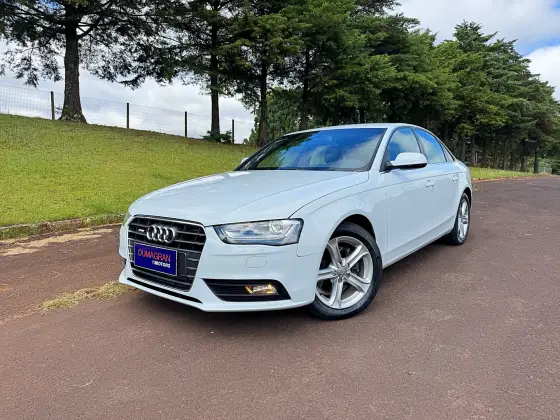 AUDI A4 2015