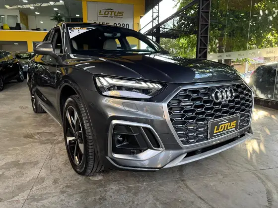 AUDI Q5 2021
