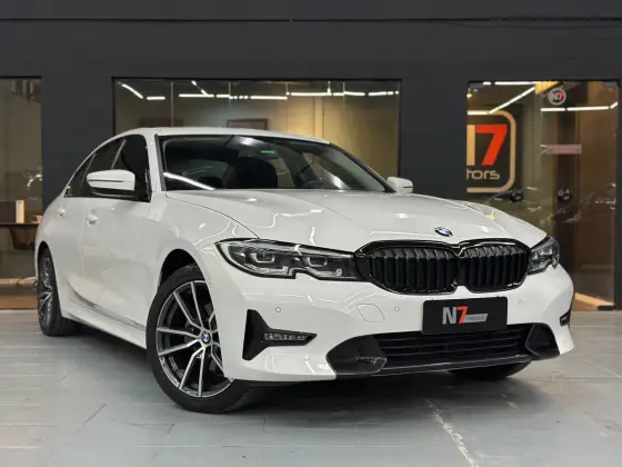 BMW 320i 2022