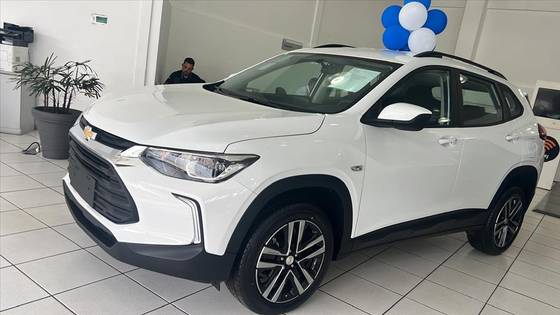 CHEVROLET TRACKER 2025