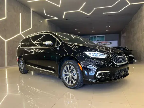 CHRYSLER PACIFICA 2024