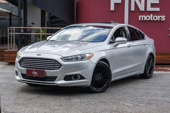 FORD FUSION 2015