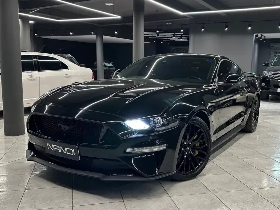 FORD MUSTANG 2018
