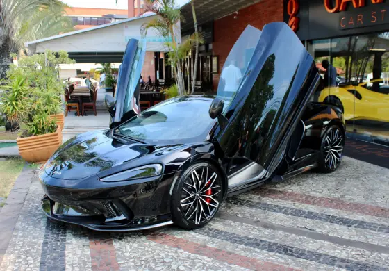 MCLAREN GT 2023