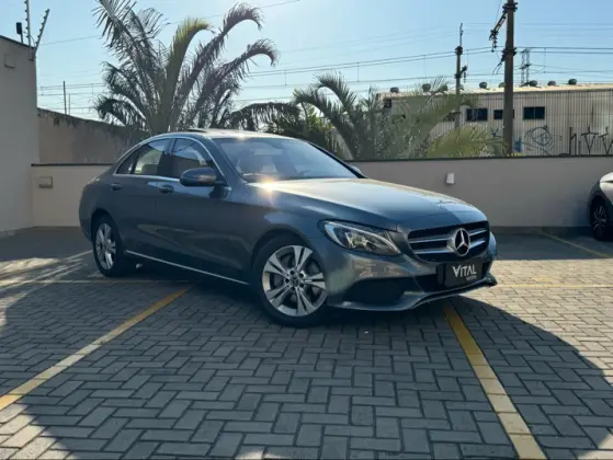 MERCEDES-BENZ C 250 2017