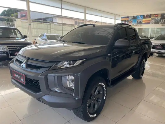 MITSUBISHI L200 TRITON 2025