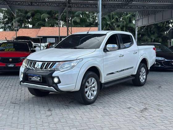 MITSUBISHI L200 TRITON 2017