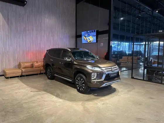 MITSUBISHI PAJERO SPORT 2021