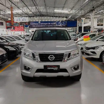 NISSAN FRONTIER 2022