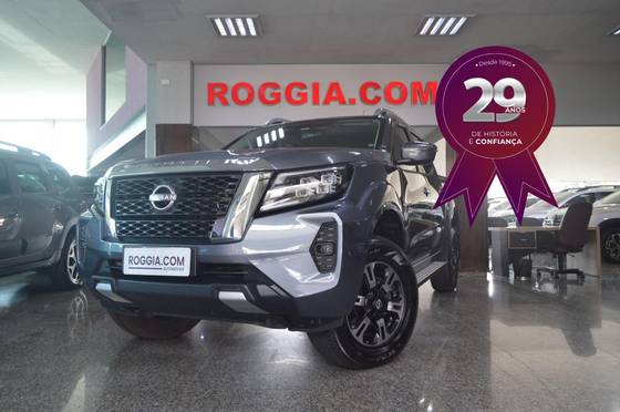 NISSAN FRONTIER 2024