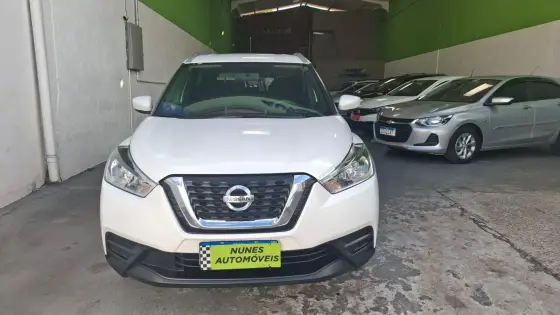 NISSAN KICKS 2019