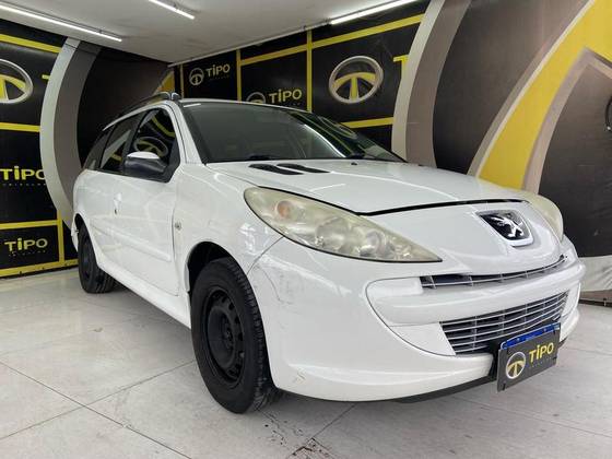 PEUGEOT 207 2012